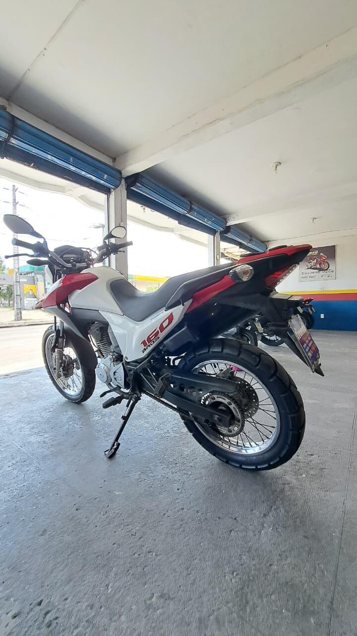 HONDA BROS 160 ESDD TRASEIRA ESQUERDA